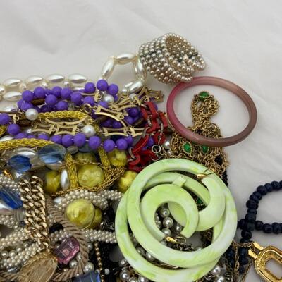 -127- ESTATE JEWELRY | Large Lot of Costume Jewelry | 60s-80s
