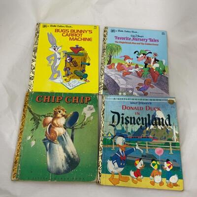 -135- VINTAGE | 23 Childrenâ€™s Books | Little Golden | Snoopy