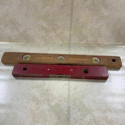 -138- VINTAGE | Wood Levels