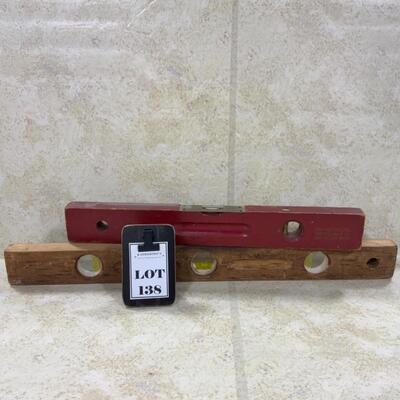 -138- VINTAGE | Wood Levels