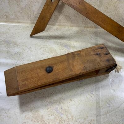 -140- VINTAGE | Wood Tools | Vice | Wooden T Square