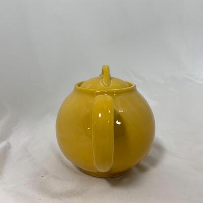 -147- VINTAGE | Hall Creamer | Lipton Tea Pot