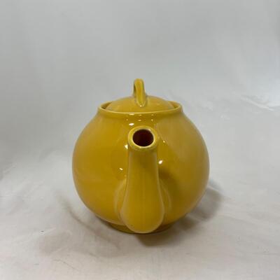 -147- VINTAGE | Hall Creamer | Lipton Tea Pot