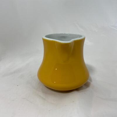 -147- VINTAGE | Hall Creamer | Lipton Tea Pot