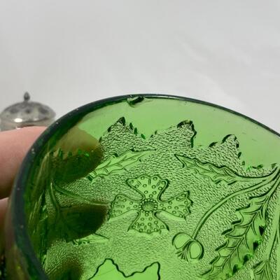 -148- ANTIQUE | Emerald | Salt and Pepper | Spooner | Issues