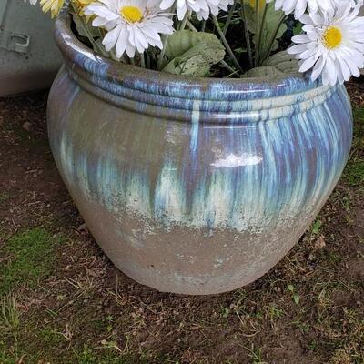 Large garden pot