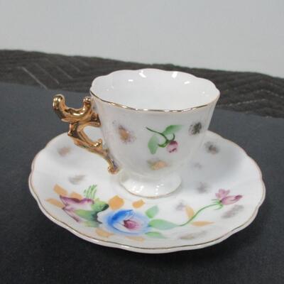 Vintage China Tea Cups & Saucers 