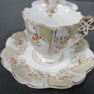 Vintage China Tea Cups & Saucers 