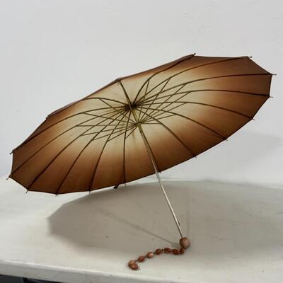-162- VINTAGE | Womenâ€™s Umbrella | Parasol | Beaded Handle