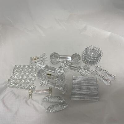 -174- VINTAGE | 22 Crystal Knife Rests | 4 Candlewick Salt Dips