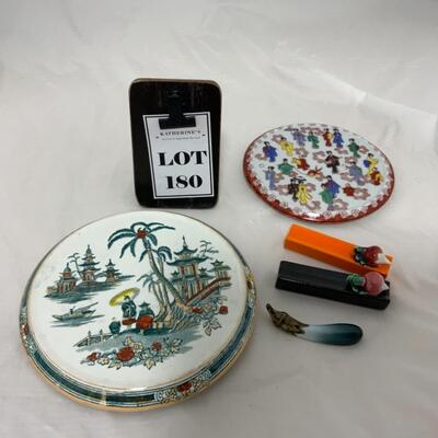 -180- VINTAGE | Asian-Inspired Trivets | Knife Rests