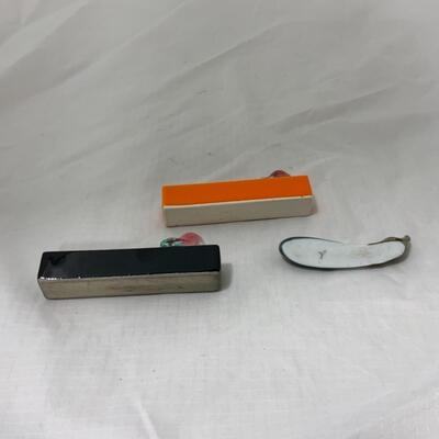 -180- VINTAGE | Asian-Inspired Trivets | Knife Rests