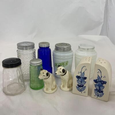 -192- VINTAGE | Ten Sets Salt and Pepper | Hazel Atlas | Nipper