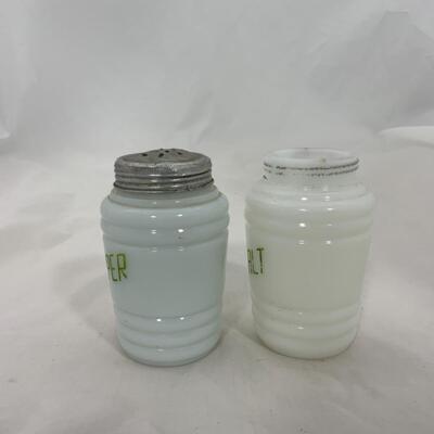 -192- VINTAGE | Ten Sets Salt and Pepper | Hazel Atlas | Nipper