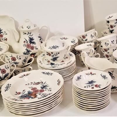 Lot #45  LARGE set of WEDGWOOD China in the "Potpourri" pattern