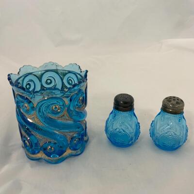 -208- ANTIQUE | Translucent Blue | Spooner | Salt and Pepper
