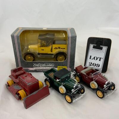 -209- VINTAGE | Four Model Cars | Tootsie Toy | Ford