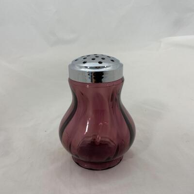 -211- VINTAGE | Fenton | Amethyst Sugar Shaker