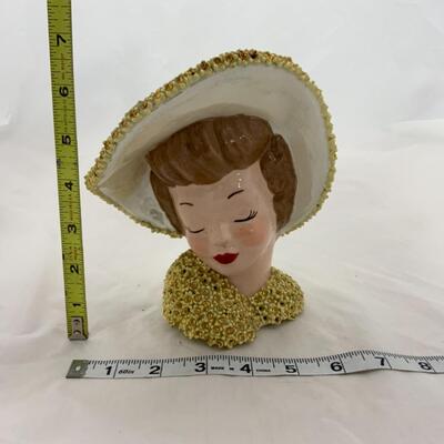 -213- VINTAGE | Betty Lark Head Vase | Gold Accents