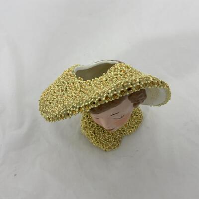 -213- VINTAGE | Betty Lark Head Vase | Gold Accents