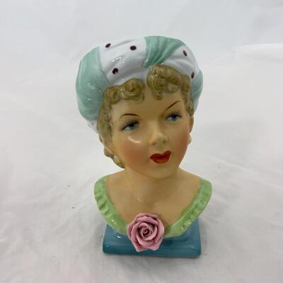 -214- VINTAGE | Beautiful Head Vase | Turban 