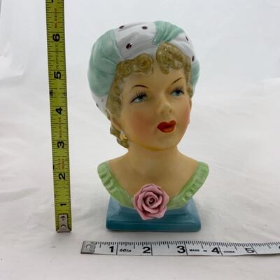 -214- VINTAGE | Beautiful Head Vase | Turban 