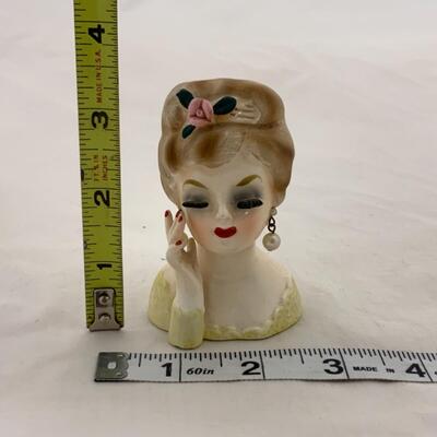 -215- VINTAGE | Mini Head Vase | Pearls | Lashes