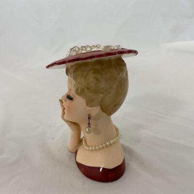 -216- VINTAGE | Head Vase | Napco | Pearls | Lashes