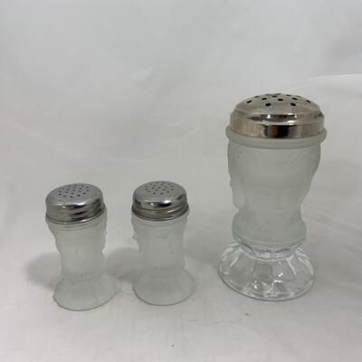 -223- VINTAGE | Three Face | Salt and Pepper | Sugar Shaker