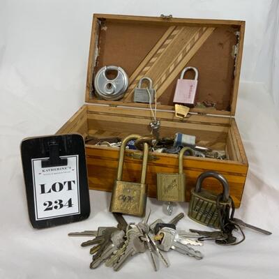 -234- Box of Locks and Keys
