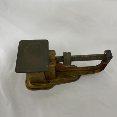 -252- VINTAGE | Brass Scale | up to 9 Ounces