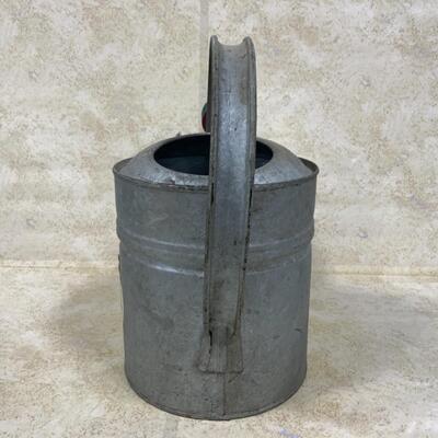 -254- Galvanized Watering Can | Manitowoc Trivet | Lunch Pail