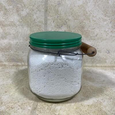-255- VINTAGE | Half Gallon Glass Jar | Wood Handle