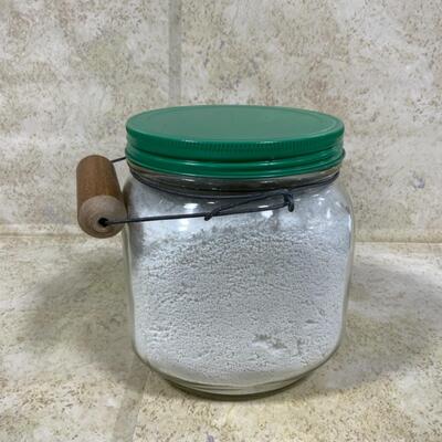 -255- VINTAGE | Half Gallon Glass Jar | Wood Handle