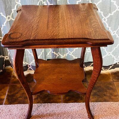 Lot 138  Antique Oak Side Table Curvy Legs