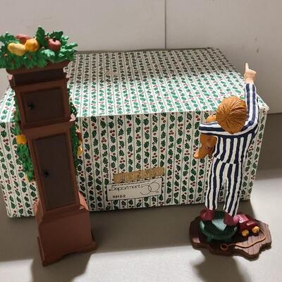 Department 56 2 Piece Christmas Set -Item #459