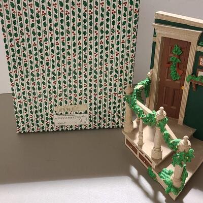 Department 56 Christmas Statue -Item #461