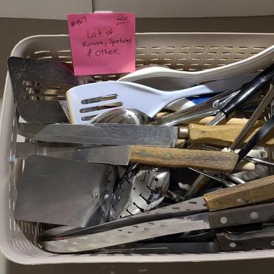 Lot of Knives, Spatula, & Others -Item #467