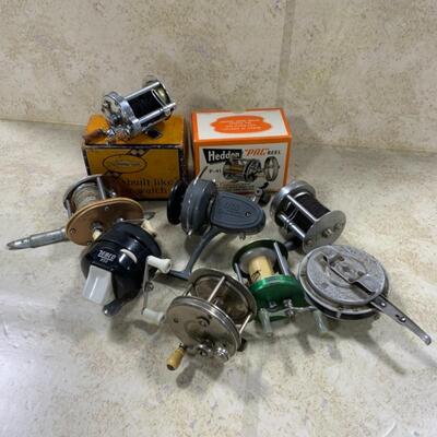 -274- VINTAGE | 8 Fishing Reels | Fishing Rod | Pflueger