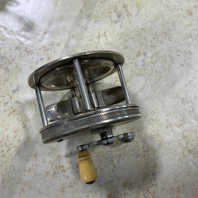 -274- VINTAGE | 8 Fishing Reels | Fishing Rod | Pflueger