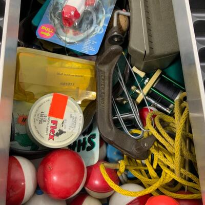 -275- VINTAGE | Large Green Fishing Tackle Box | With Contents!