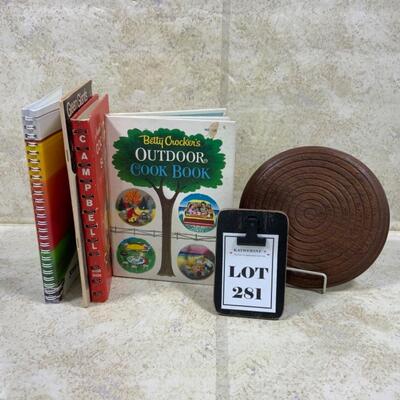 -281- VINTAGE | Fun Cook Books | Wood Trivet | Campbells | Jello