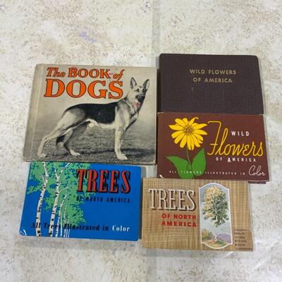 -282- VINTAGE | Fourteen Small Scale Reference Books | Animals