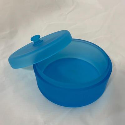 -286- VINTAGE | Satin Glass Large Dish | Figural Salt and Pepper | Donald Duck