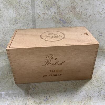 -290- VINTAGE | Four Boxes | Cigar | Whisky