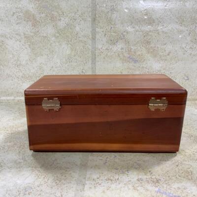 -293- VINTAGE | Lane Mini Cedar Chests