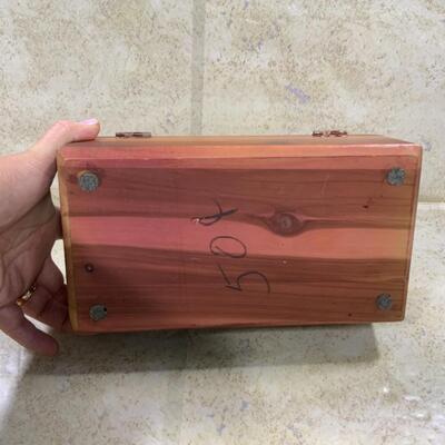 -293- VINTAGE | Lane Mini Cedar Chests