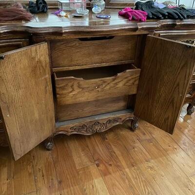 9 Drawer Unique Furniture Makers dresser w/tri-fold mirror