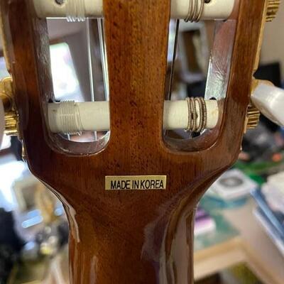 Alvarez Model PC50 6 String Accoustic Guitar plus Stand