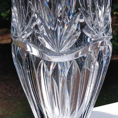 #93 Large Stunning Crystal Vase